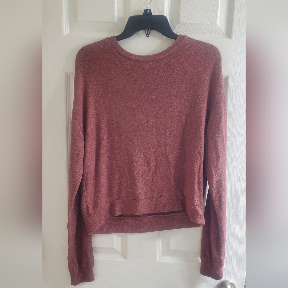 Elegant Burgundy Women's Sweater